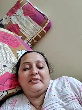 Webcam Model (Sajida450)  is live.Free join now!