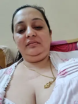 Webcam Model (Sajida450)  is live.Free join now!