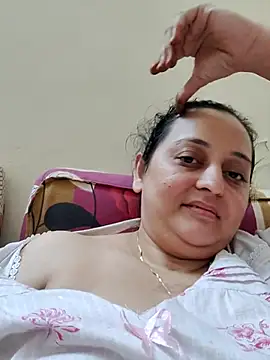 Webcam Model (Sajida450)  is live.Free join now!