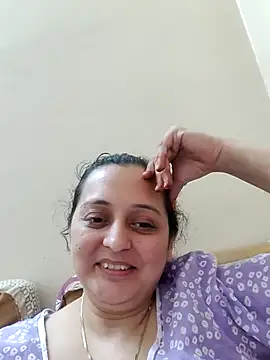 Webcam Model (Sajida450)  is live.Free join now!