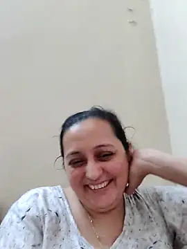 Webcam Model (Sajida450)  is live.Free join now!