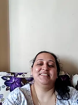 Webcam Model (Sajida450)  is live.Free join now!