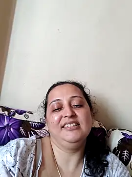 Webcam Model (Sajida450)  is live.Free join now!