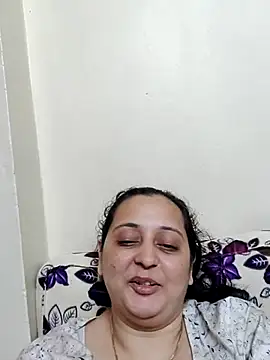 Webcam Model (Sajida450)  is live.Free join now!