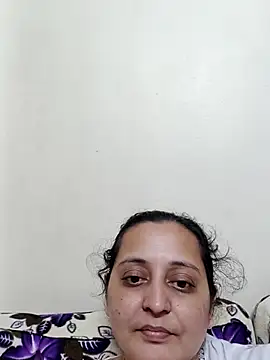 Webcam Model (Sajida450)  is live.Free join now!