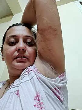 Webcam Model (Sajida450)  is live.Free join now!