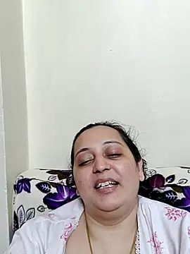 Webcam Model (Sajida450)  is live.Free join now!