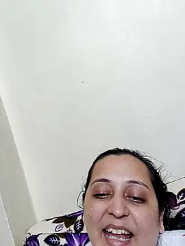 Webcam Model (Sajida450)  is live.Free join now!