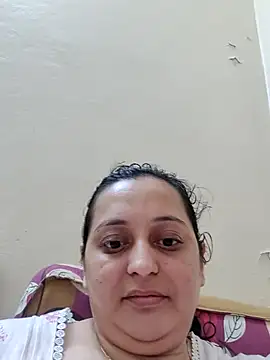 Webcam Model (Sajida450)  is live.Free join now!