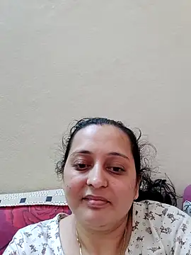 Webcam Model (Sajida450)  is live.Free join now!