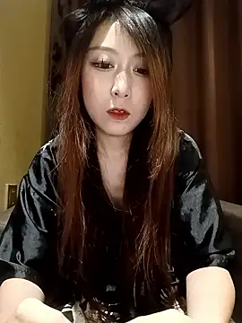 Webcam Model (qibao)  is live.Free join now!