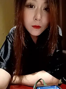 Webcam Model(qibao) is live