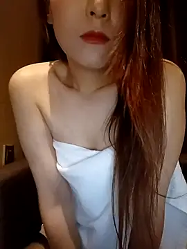 Webcam Model(qibao) is live