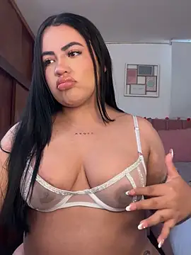 Webcam Model (ThicknTattedMaddisonn)  is live.Free join now!