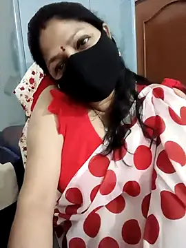 Webcam Model (O-Priya)  is live.Free join now!