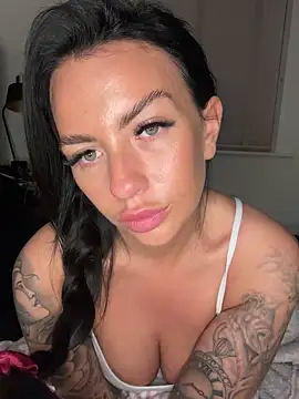 BellaBlackUK private