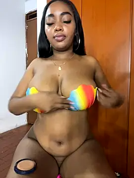 Webcam Model (MonicaSex_)  is live.Free join now!