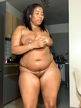 Webcam Model (CurvyDesire1)  is live.Free join now!