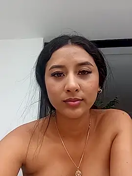 Webcam Model (Olivia_Murat)  is live.Free join now!