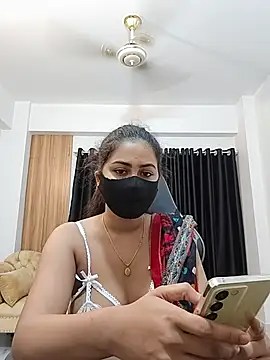 Webcam Model(MiaKhalifa--) is live