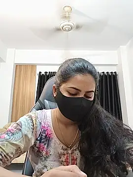 Webcam Model (MiaKhalifa--)  is live.Free join now!