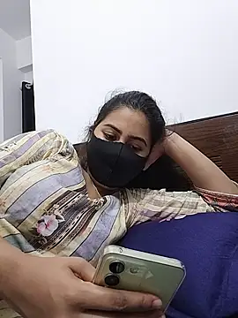 Webcam Model(MiaKhalifa--) is live