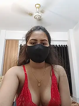 Webcam Model (MiaKhalifa--)  is live.Free join now!