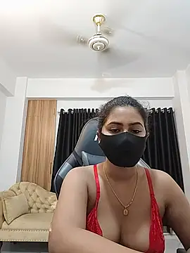 Webcam Model (MiaKhalifa--)  is live.Free join now!