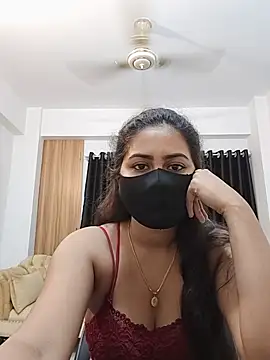 Webcam Model (MiaKhalifa--)  is live.Free join now!