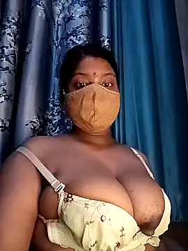 Webcam Model(neha-bhabhi) is live