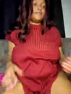 Webcam Model(Bbwbrownskin_ebony) is live