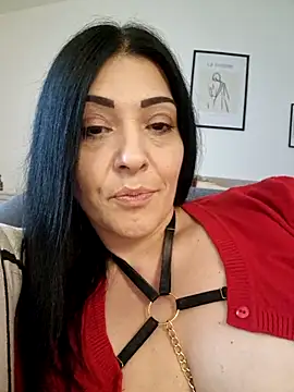 Webcam Model (AryaSummersReal)  is live.Free join now!