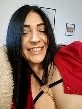 Webcam Model(AryaSummersReal) is live