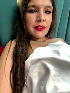 Webcam Model (Sania_01)  is live.Free join now!