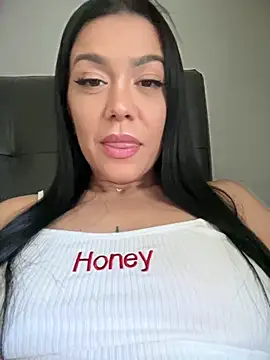 Webcam Model (denise_k)  is live.Free join now!