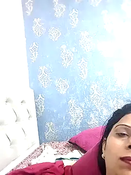 Webcam Model (Manmohini123)  is live.Free join now!