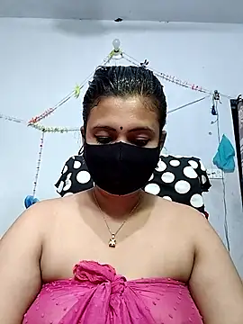 Webcam Model (Prionti-Sen)  is live.Free join now!