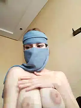 Webcam Model(Dandoun50) is live