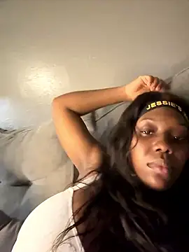 Webcam Model (Topgyal_ebony)  is live.Free join now!