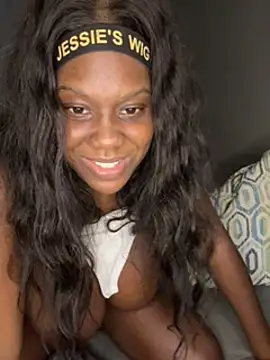 Webcam Model (Topgyal_ebony)  is live.Free join now!