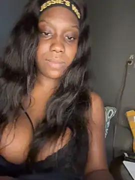 Webcam Model (Topgyal_ebony)  is live.Free join now!