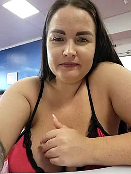 Webcam Model(GeorgiaLerox) is live