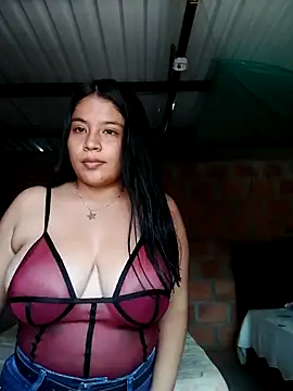 Webcam Model (moncerrat_luna)  is live.Free join now!