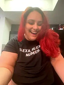 Webcam Model (bbwredhead)  is live.Free join now!