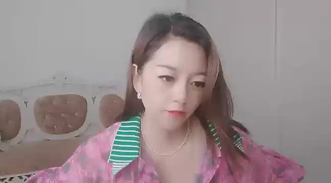 美女cccmmmoo518在线直播