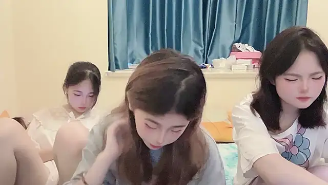 美女DUDU_MM在线直播