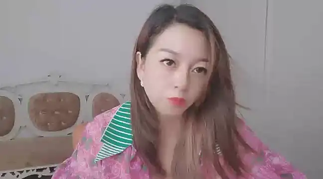 美女cccmmmoo518在线直播