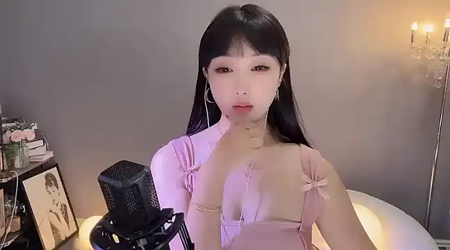 美女jingling666在线直播