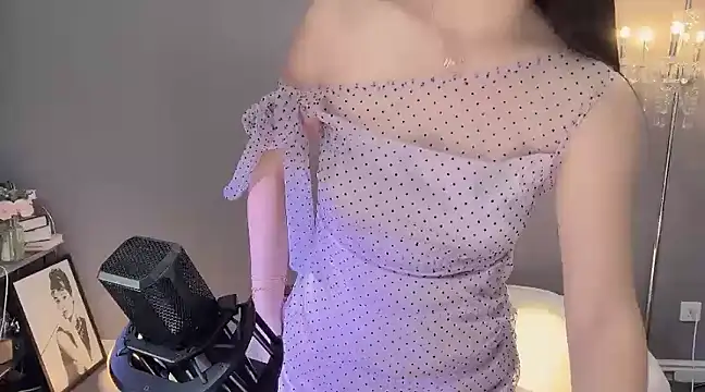 美女jingling666在线直播