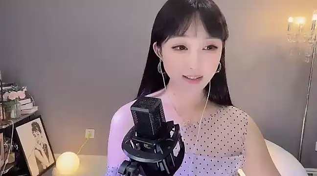 美女jingling666在线直播